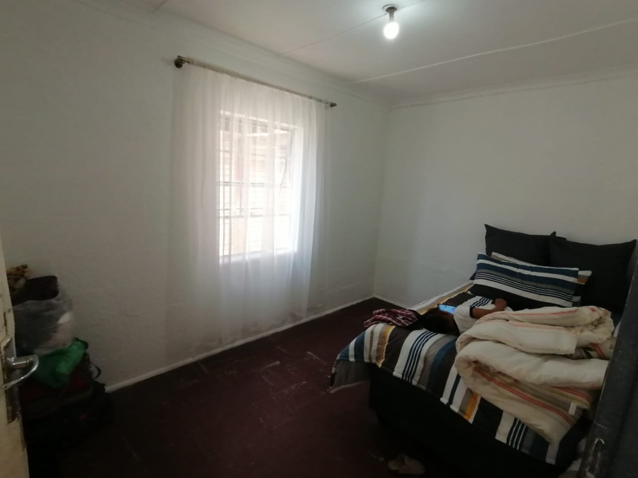  Bedroom Property for Sale in Eastridge Western Cape